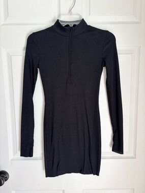 Black Ribbed Zip-Front Mock Neck Bodycon Mini Dress Small